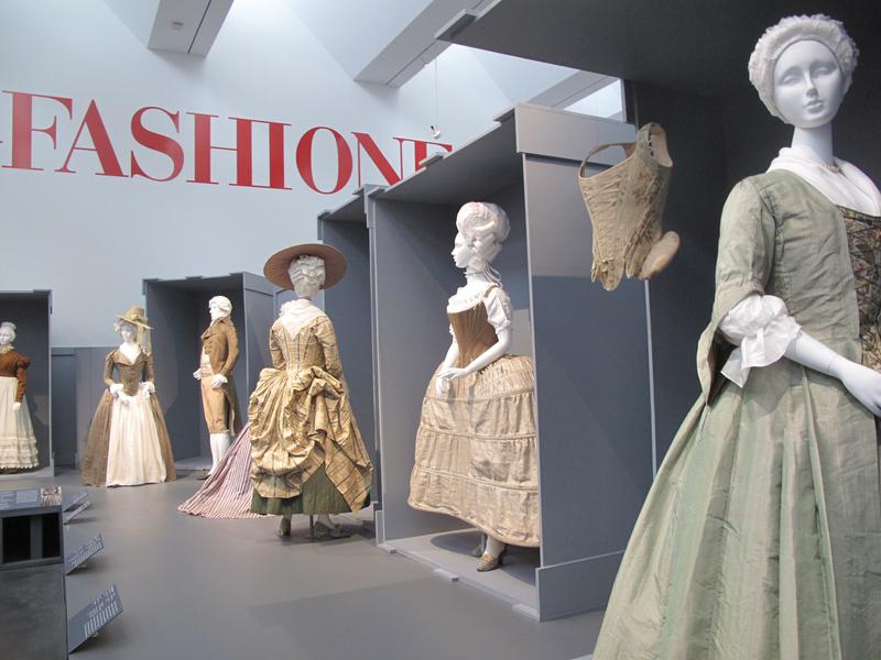 Fashioning Fashion